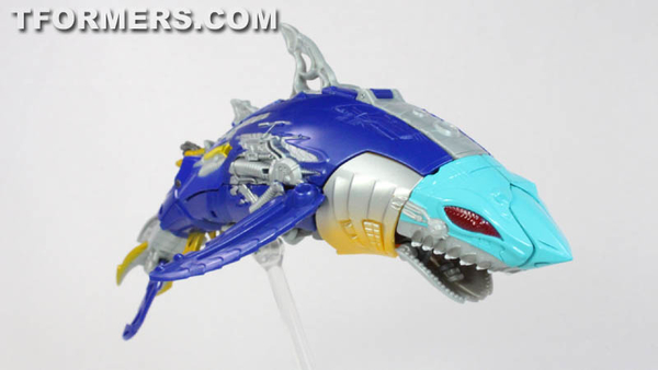 Transformers Generations Sky Byte Toy Voyager Class Action Figure Review And Images  (28 of 29)